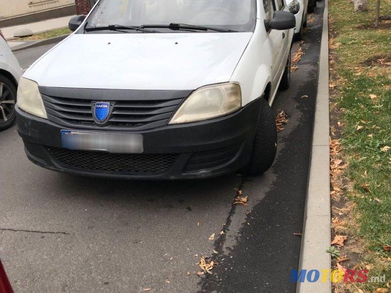2012' Dacia Logan photo #1