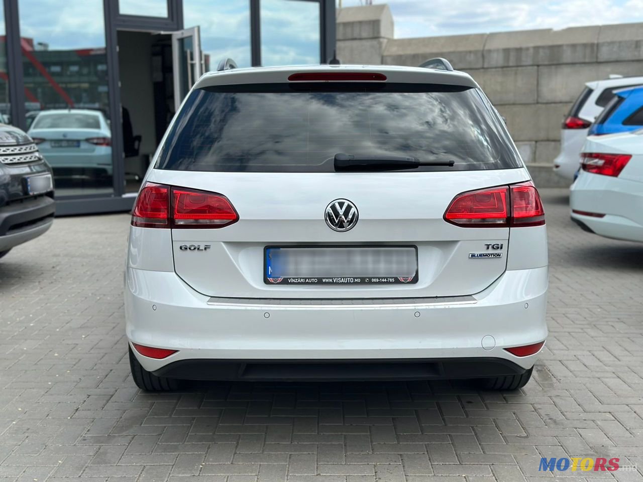 2016' Volkswagen Golf photo #5