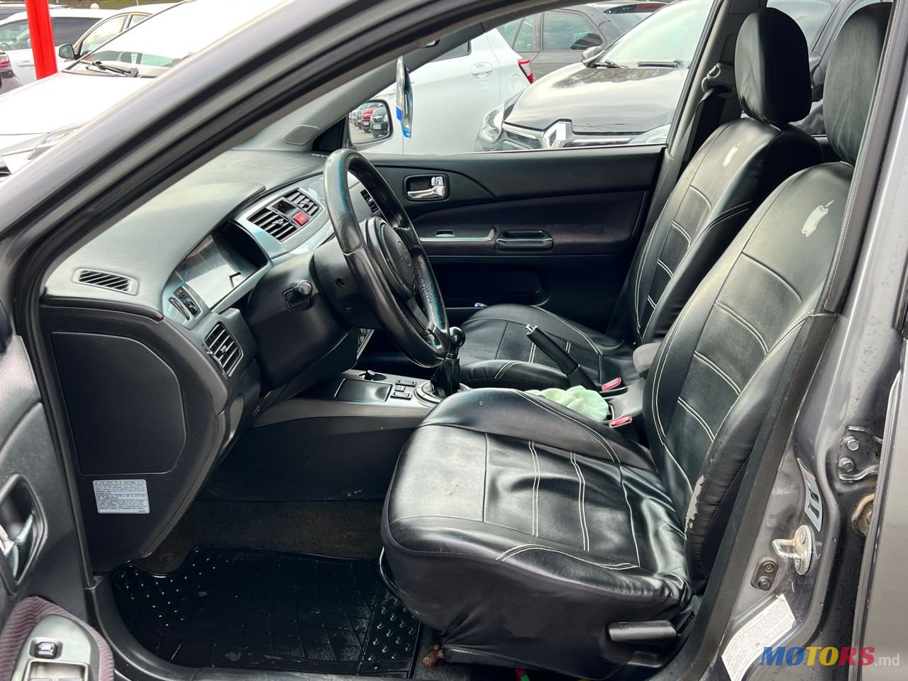 2006' Mitsubishi Lancer photo #1