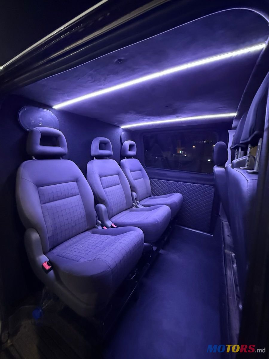 2010' Mercedes-Benz Vito photo #5