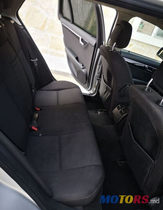 2009' Mercedes-Benz C-Class photo #6