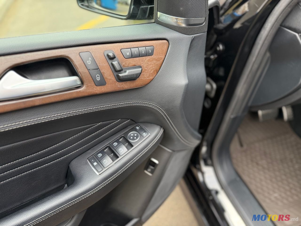 2015' Mercedes-Benz M-Class photo #5