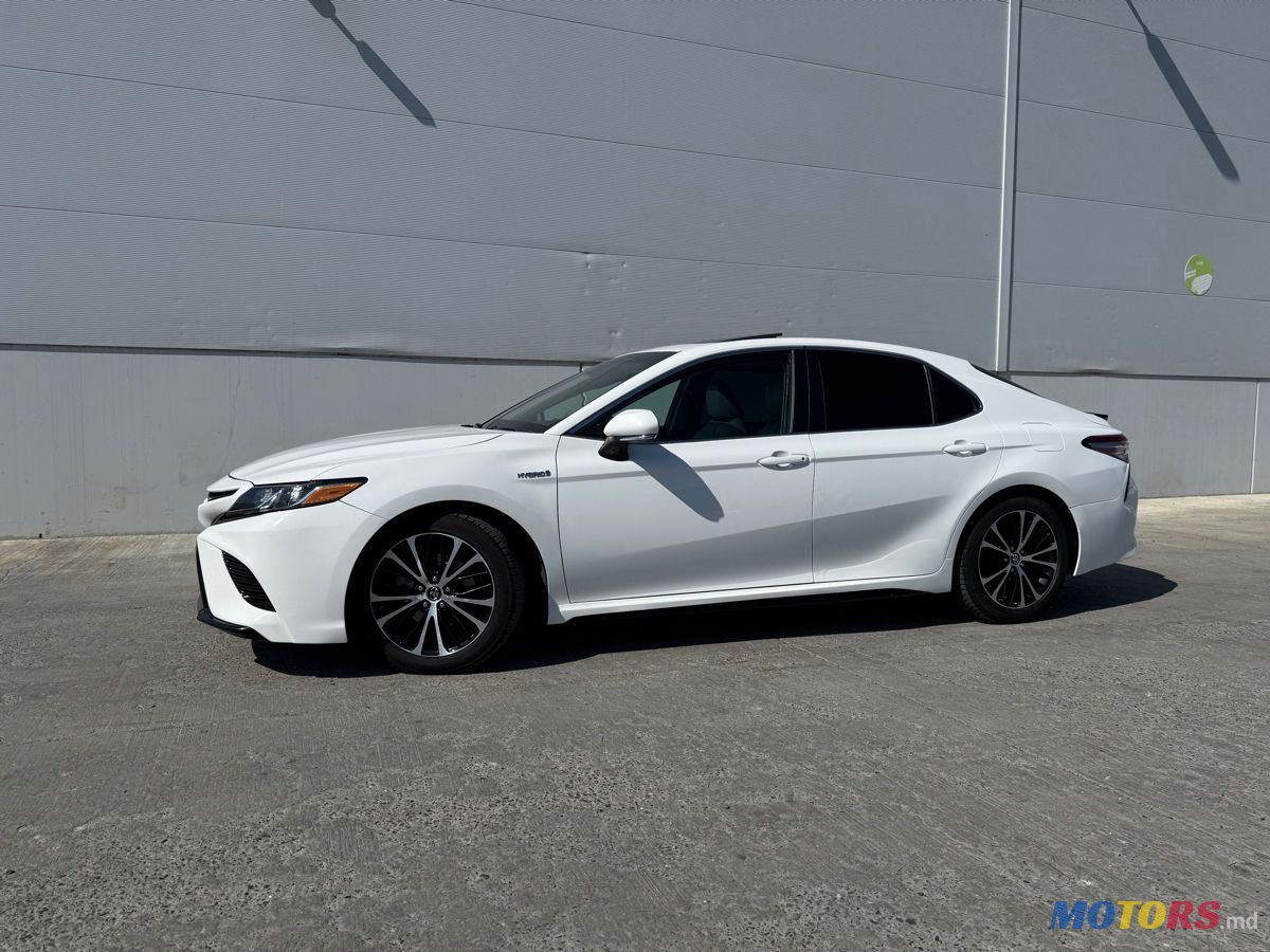 2018' Toyota Camry photo #4