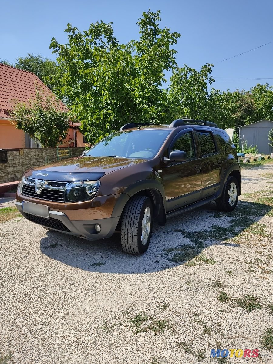 2011' Dacia Duster photo #2