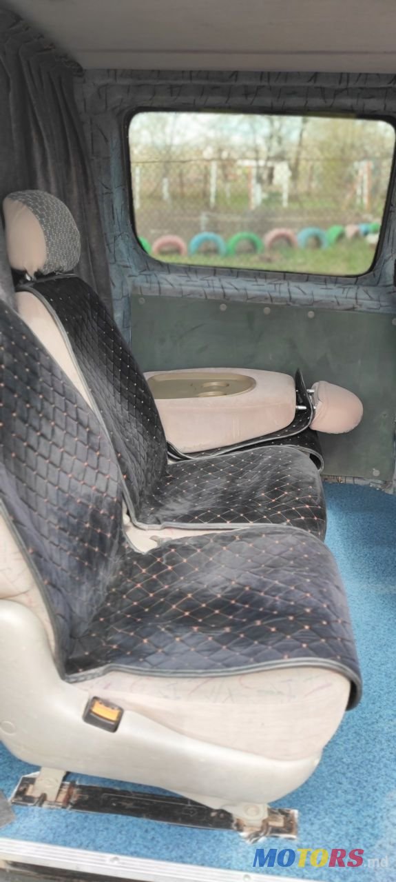 2010' Peugeot photo #6