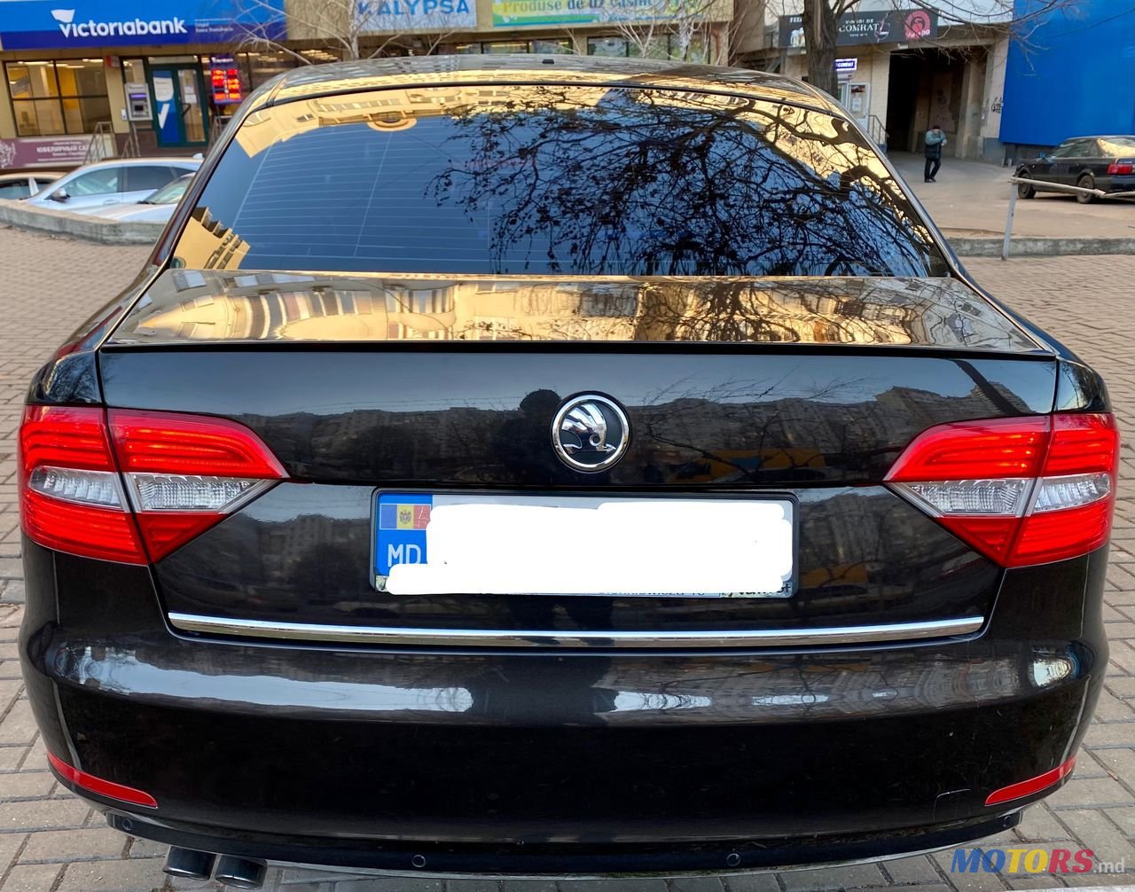 2013' Skoda Superb photo #5