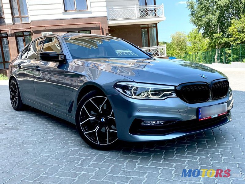 2018' BMW 5 Series photo #1