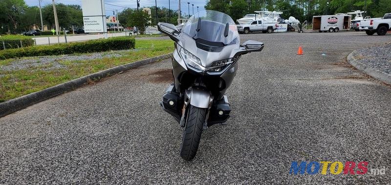 2018' Honda Gold Wing photo #2