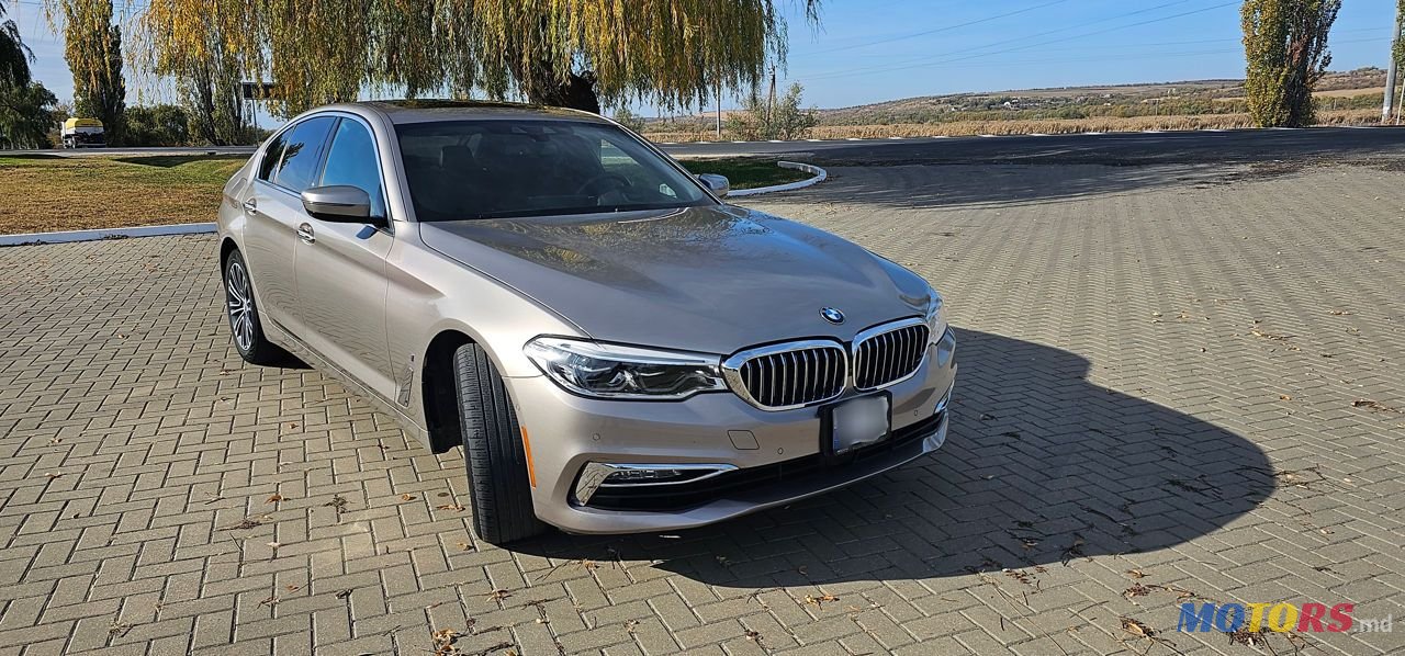 2017' BMW 5 Series photo #1