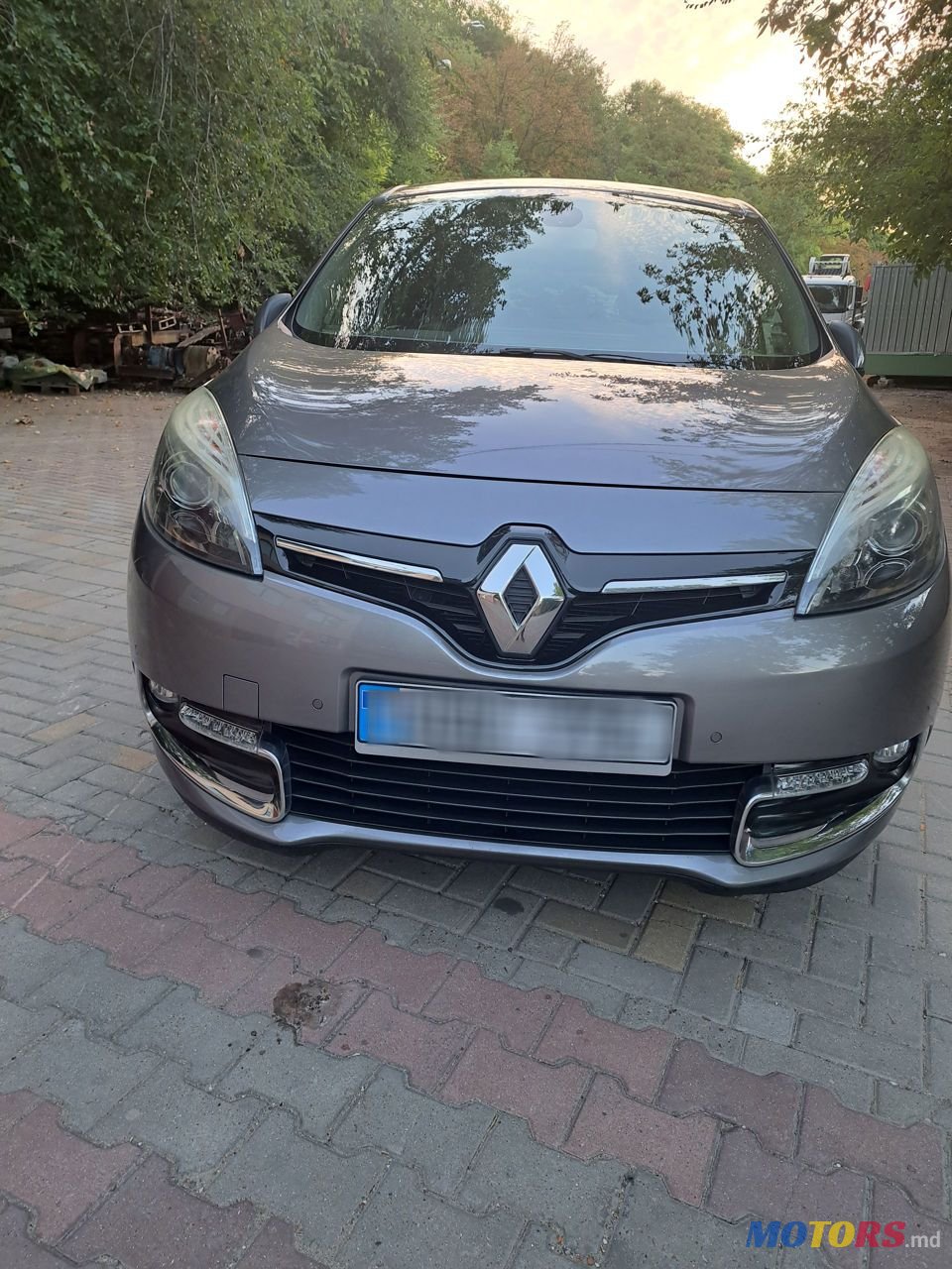 2014' Renault Grand Scenic photo #4