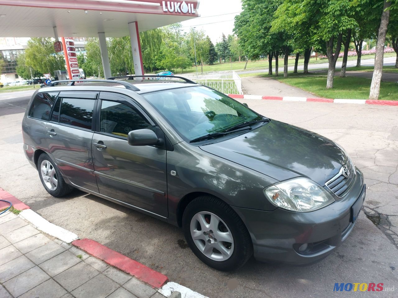 2006' Toyota Corolla photo #1