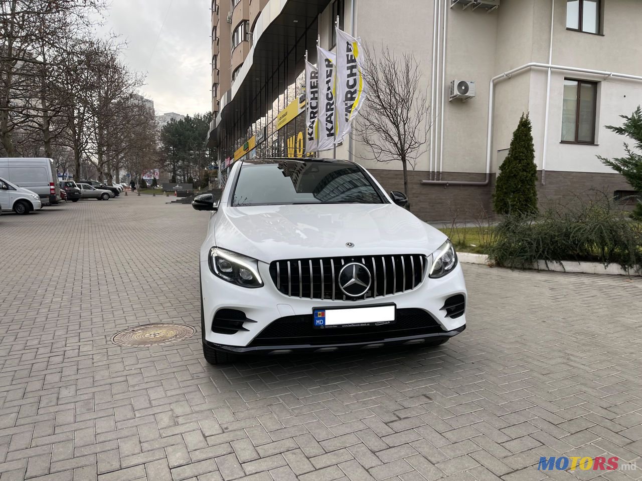 2018' Mercedes-Benz Glc Coupe photo #2