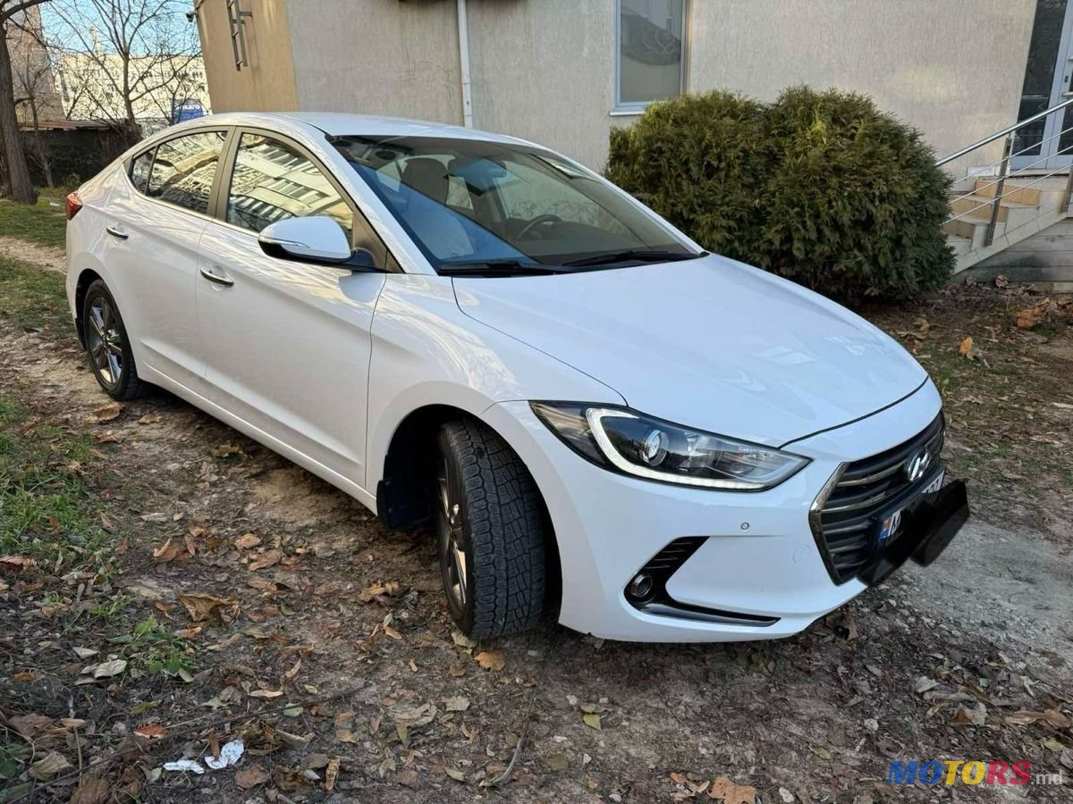 2018' Hyundai Elantra photo #2
