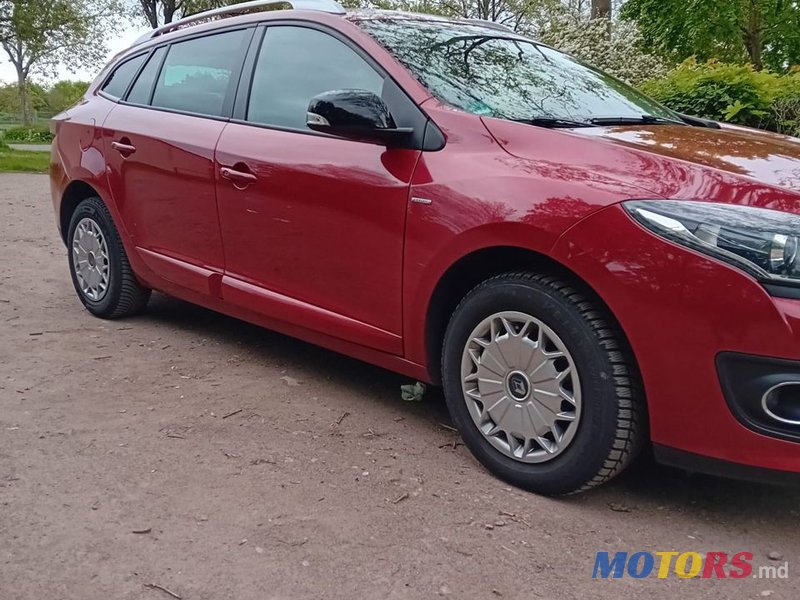 2015' Renault Megane photo #3