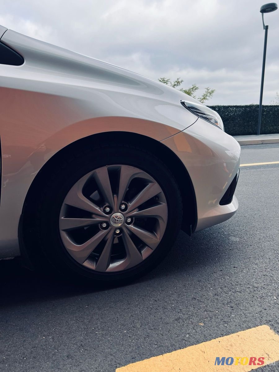 2015' Toyota Auris photo #4