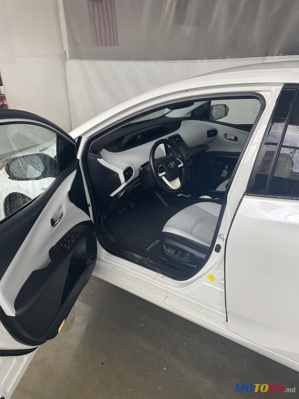 2016' Toyota Prius photo #5