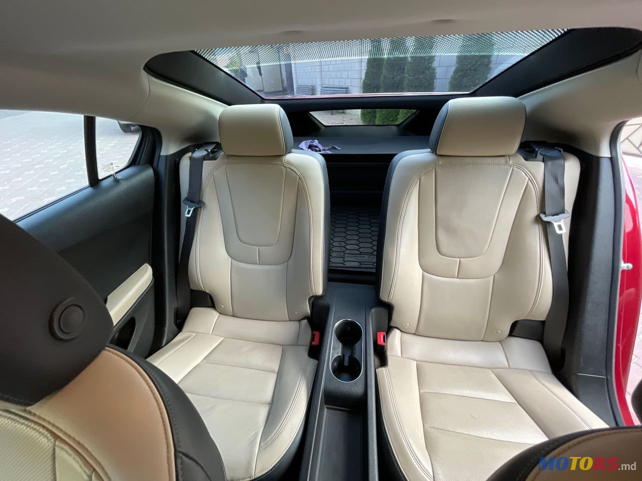 2012' Chevrolet Bolt photo #6