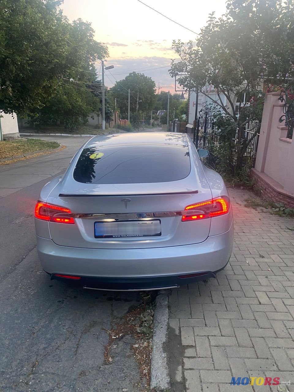 2013' Tesla Model S photo #2