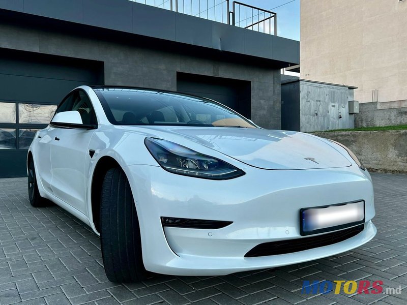 2022' Tesla Model 3 photo #2