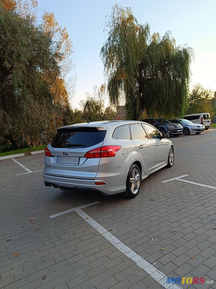 2015' Ford Focus photo #4