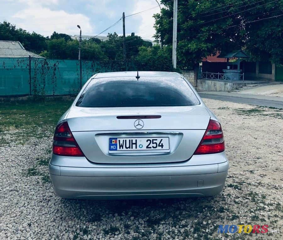 2002' Mercedes-Benz E Класс photo #4