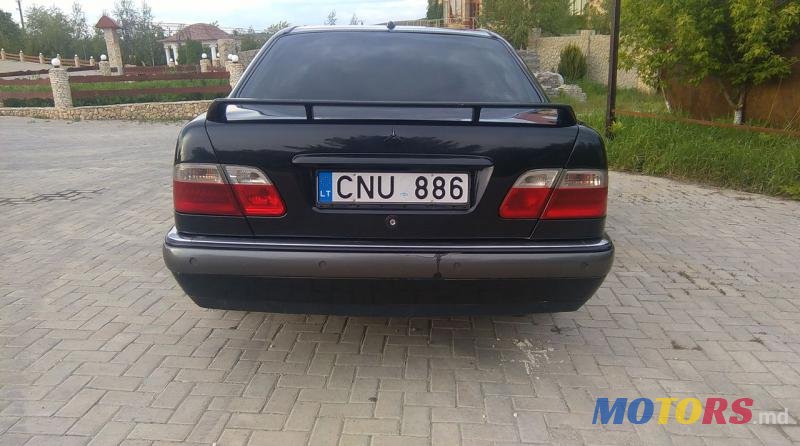 1998' Mercedes-Benz E-Class photo #7
