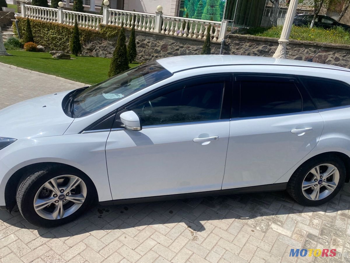 2014' Ford Focus photo #1