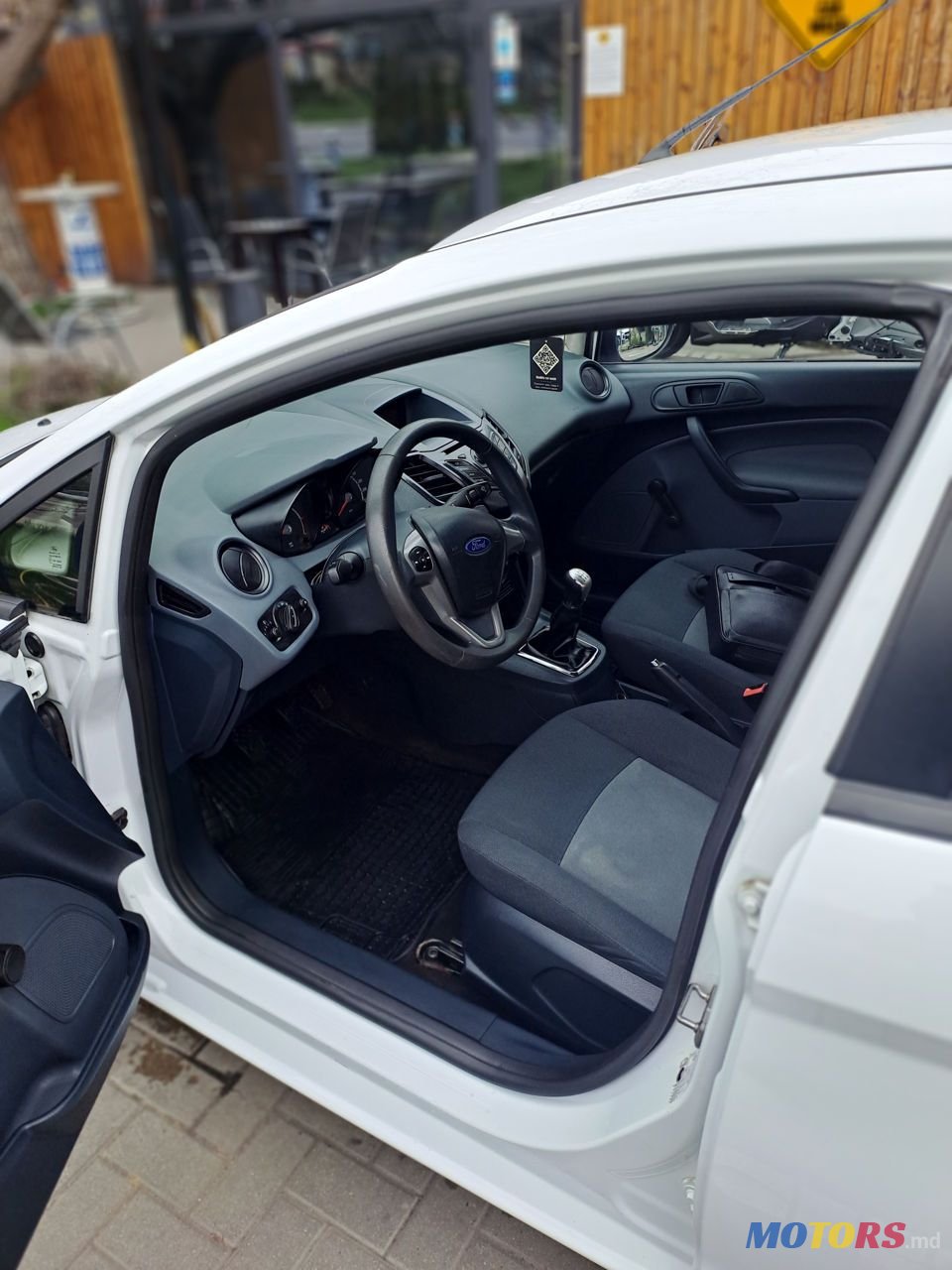 2010' Ford Fiesta photo #5