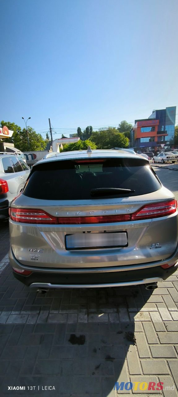 2015' Lincoln MKC photo #2