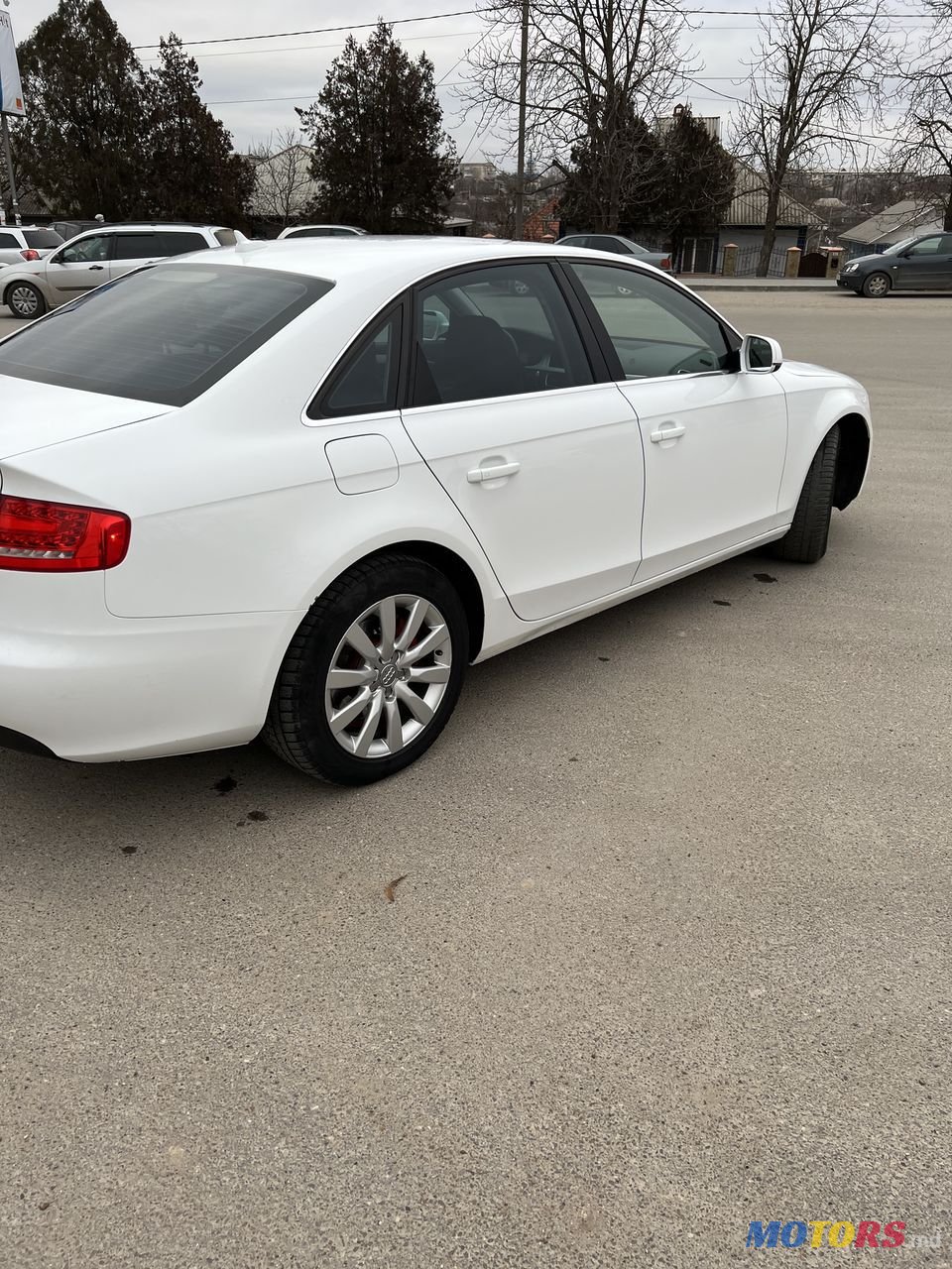 2010' Audi A4 photo #3