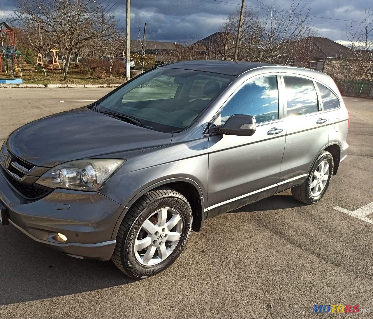 2010' Honda CR-V photo #1