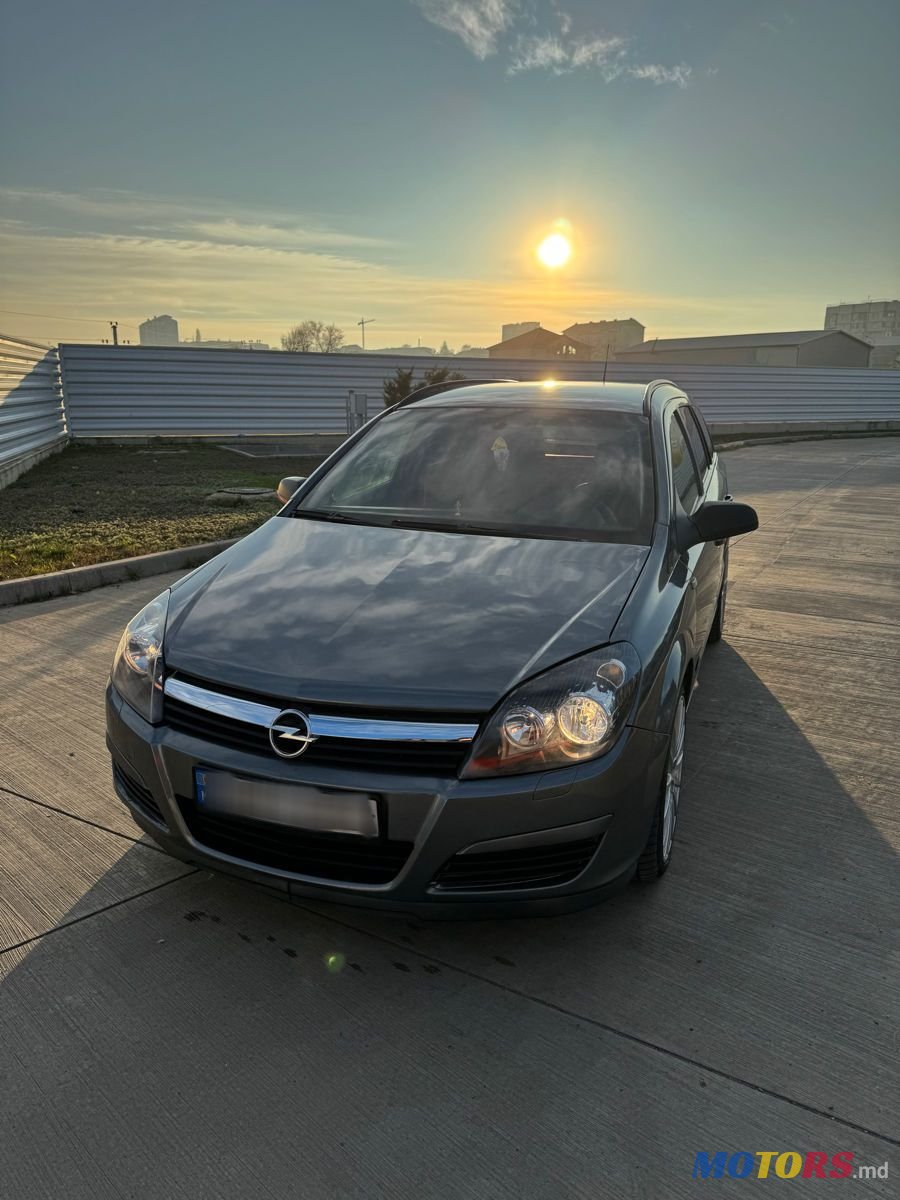 2006' Opel Astra photo #3