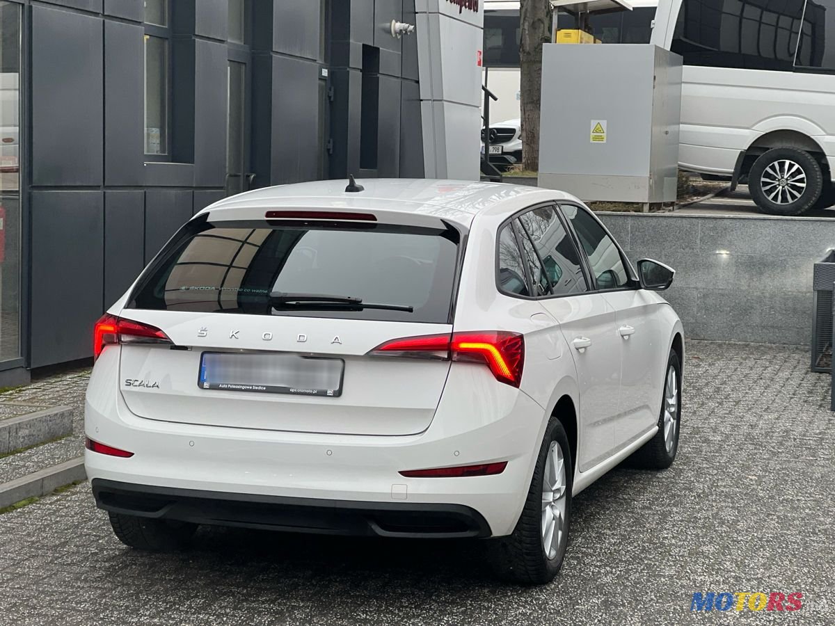 2020' Skoda Scala photo #5