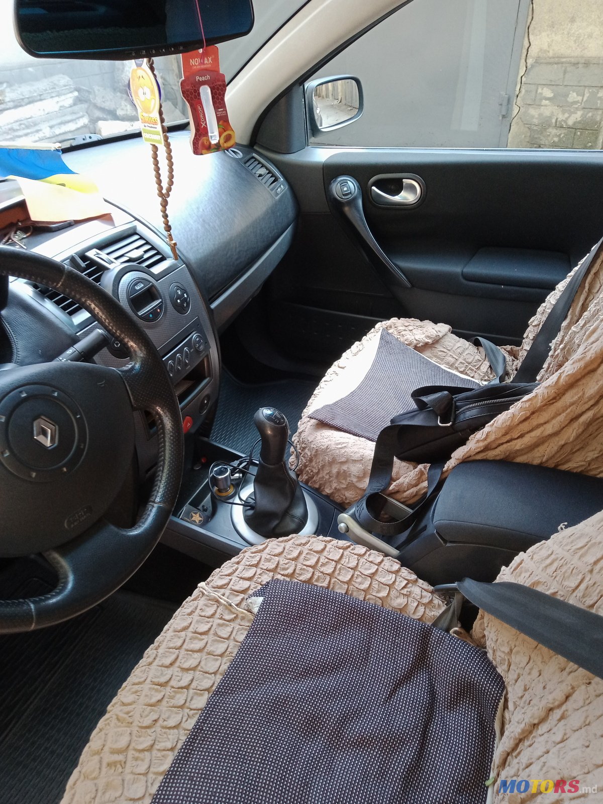 2005' Renault Megane photo #7