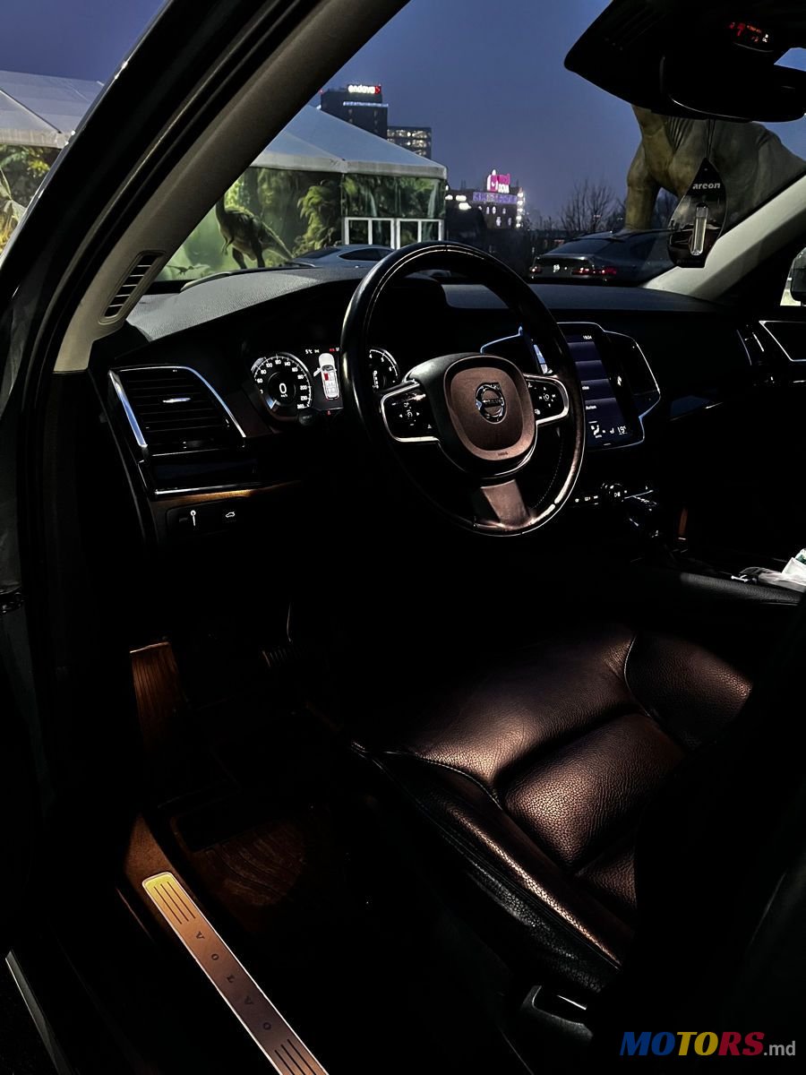 2016' Volvo XC90 photo #6