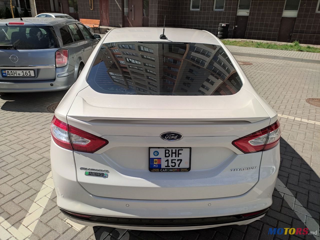 2014' Ford Fusion photo #2