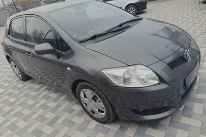 2007' Toyota Auris