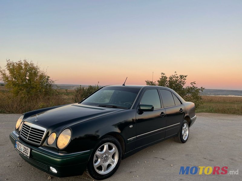 1997' Mercedes-Benz E Класс photo #1