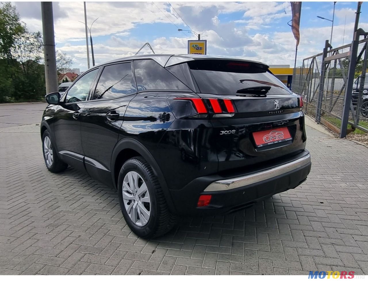 2018' Peugeot 3008 photo #3