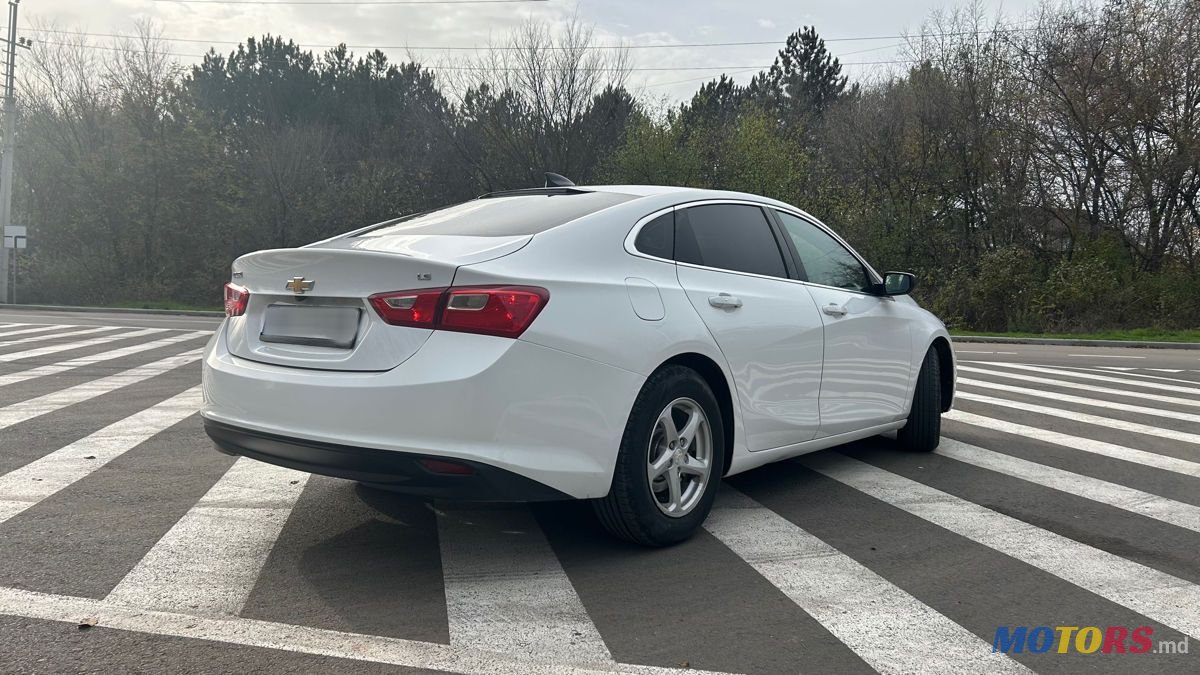 2016' Chevrolet Malibu photo #5
