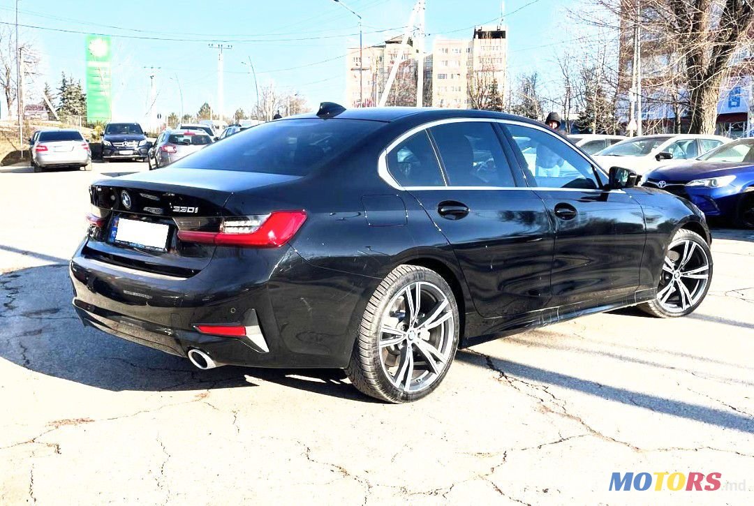 2021' BMW 3 Series photo #5