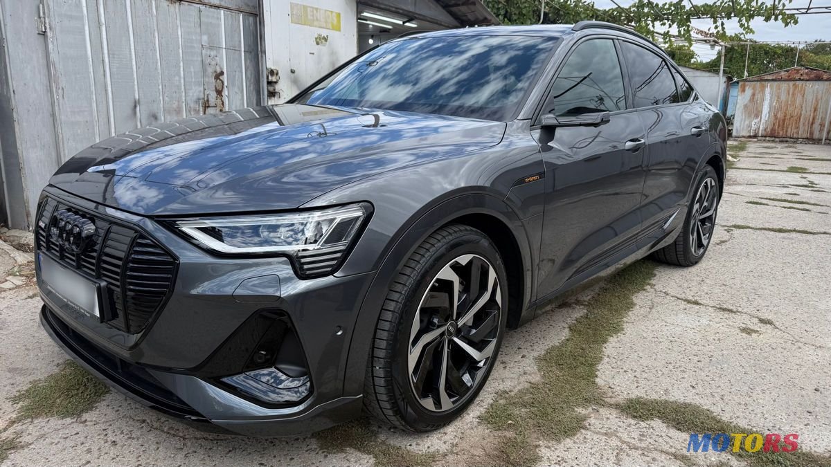 2022' Audi e-tron Sportback photo #5