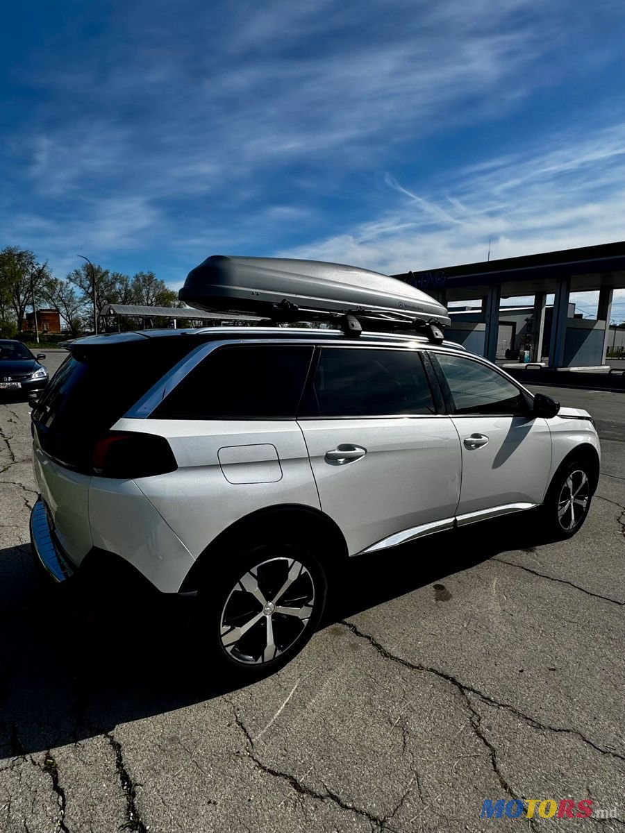 2018' Peugeot 5008 photo #5