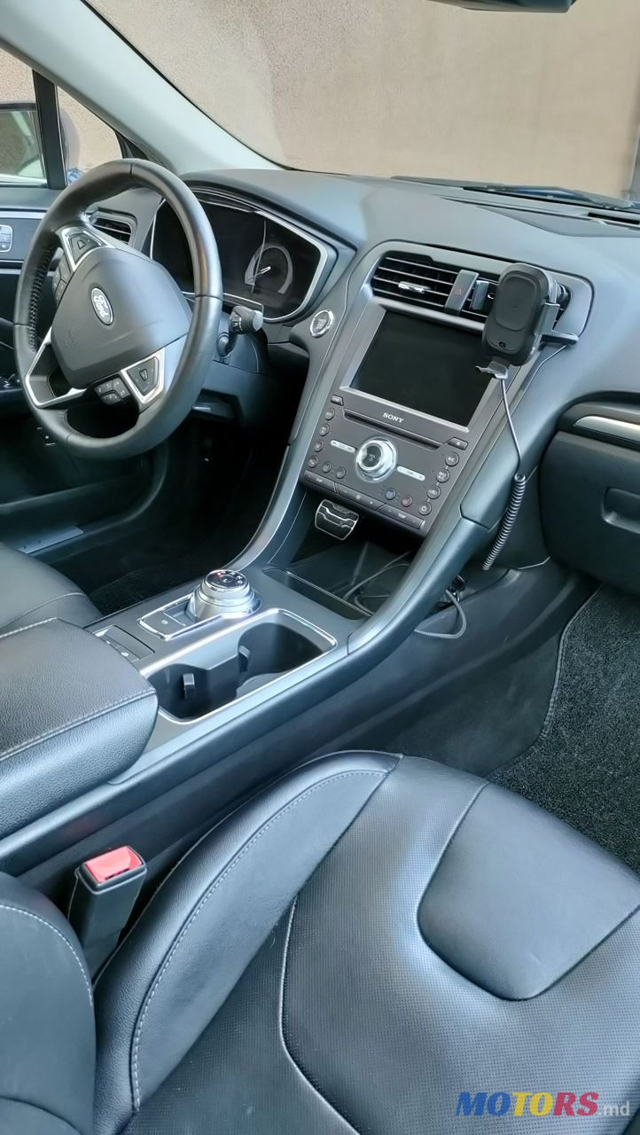 2017' Ford Fusion photo #5