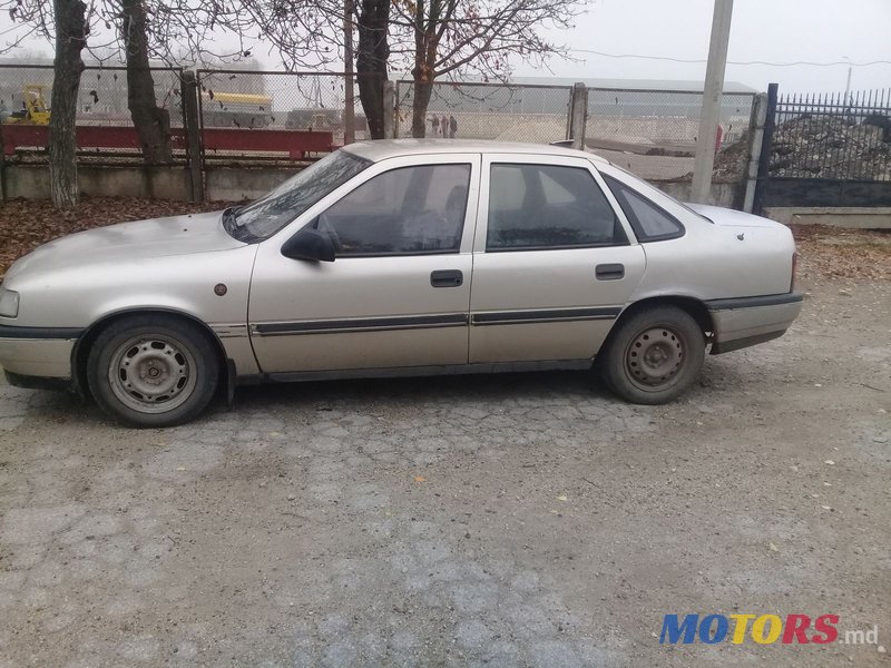 1990' Opel Vectra A photo #2