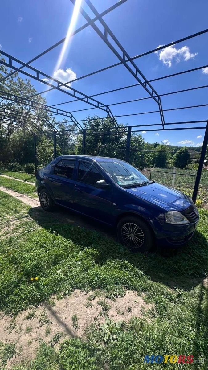 2009' Dacia Logan photo #6