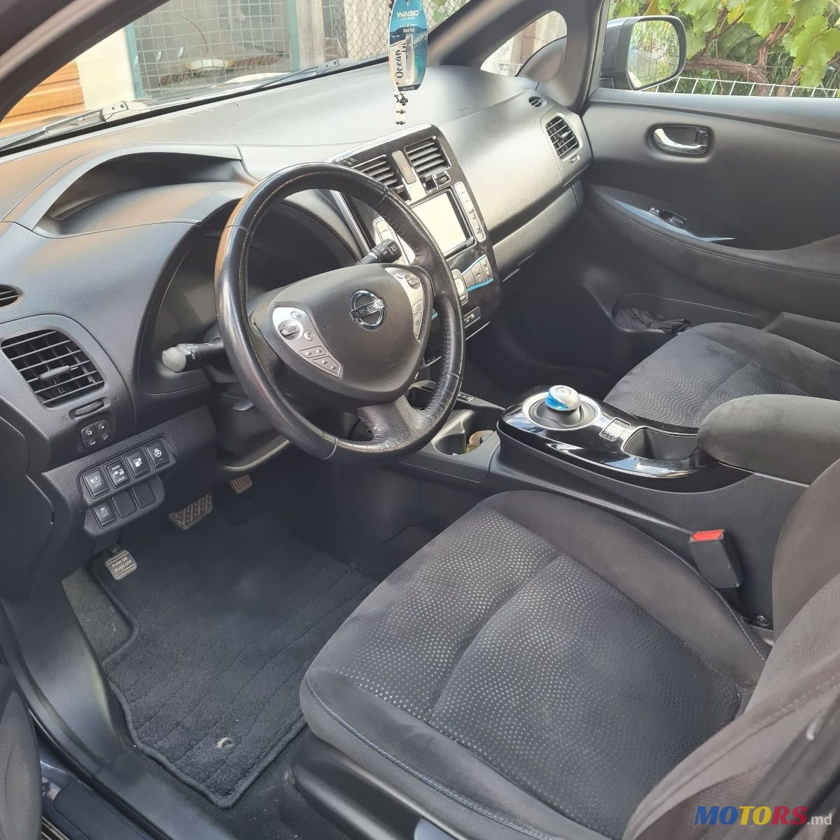 2013' Nissan Leaf photo #3