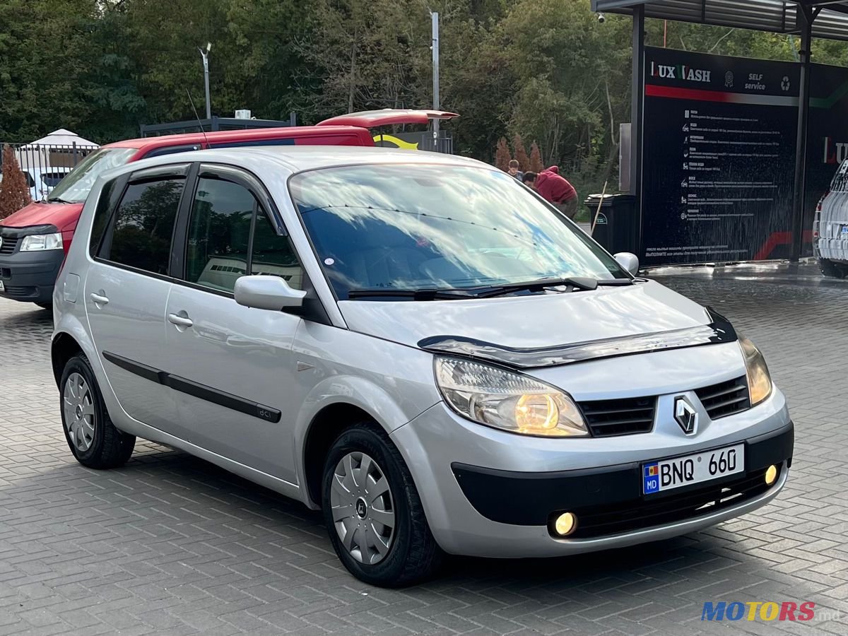2005' Renault Scenic photo #2