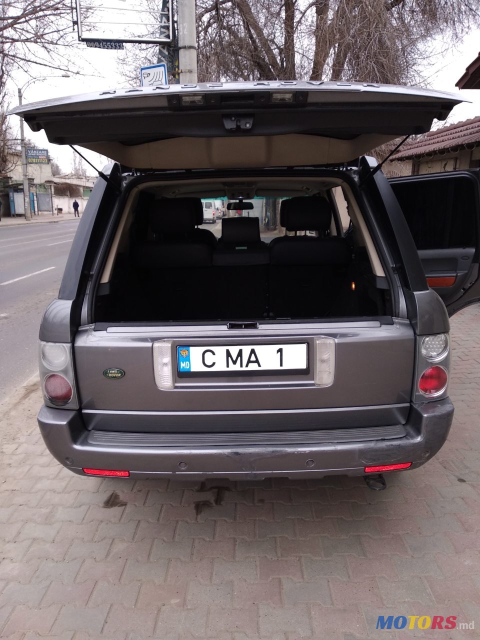 2007' Land Rover Range Rover photo #2