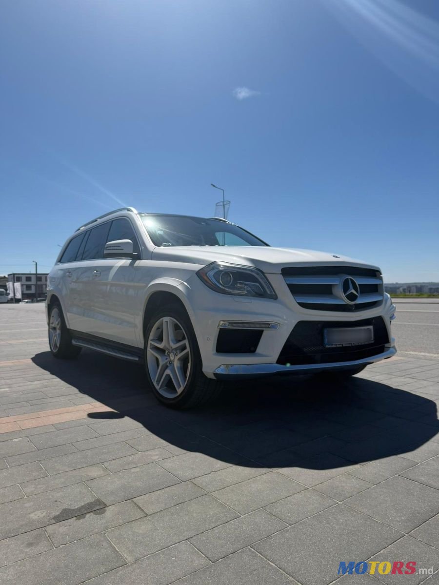 2013' Mercedes-Benz GL-Class photo #4